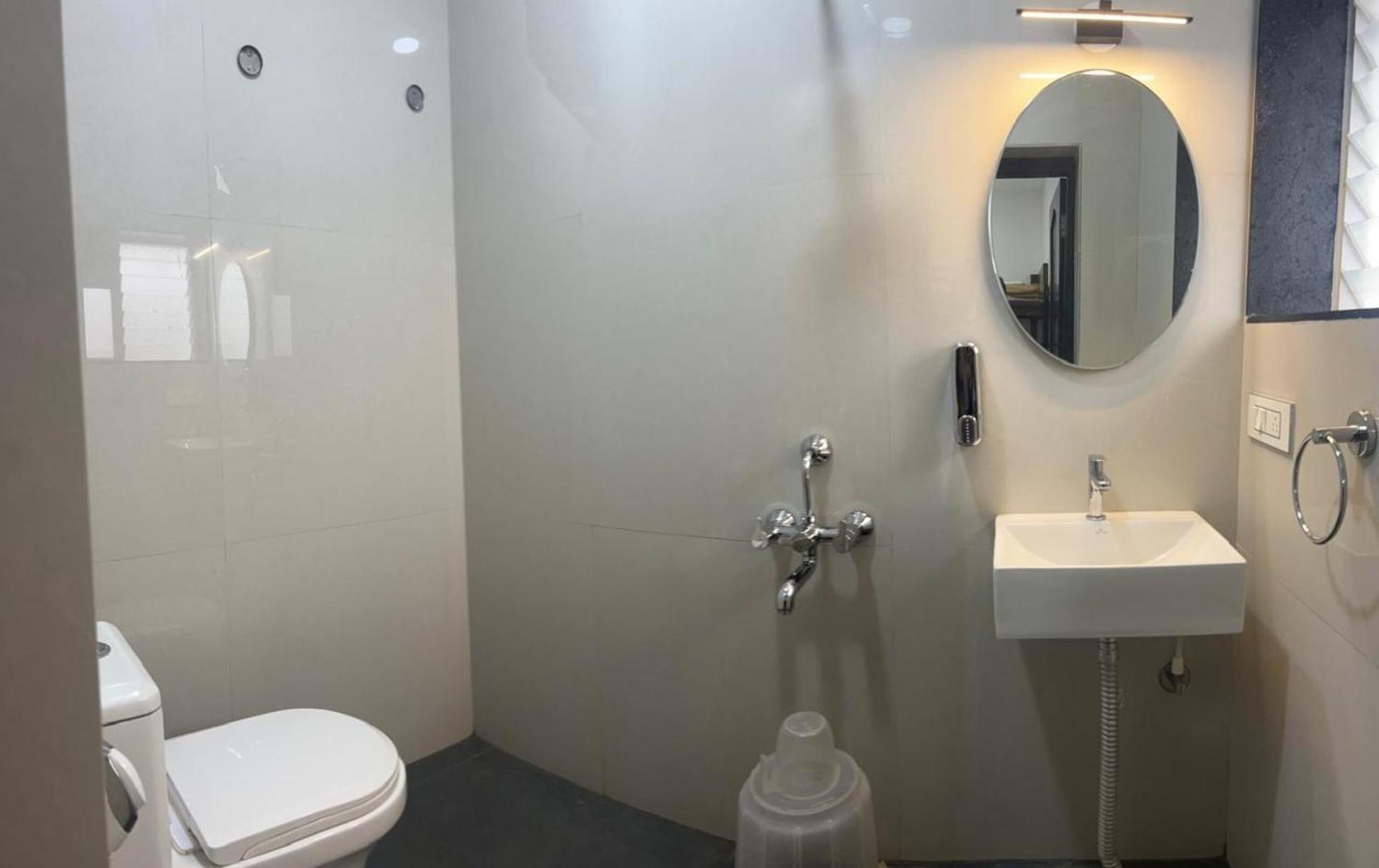 Hotel Queens Comfort Mysore Ngoại thất bức ảnh