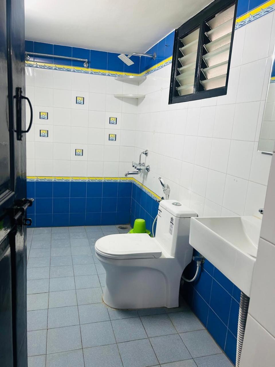 Hotel Queens Comfort Mysore Ngoại thất bức ảnh