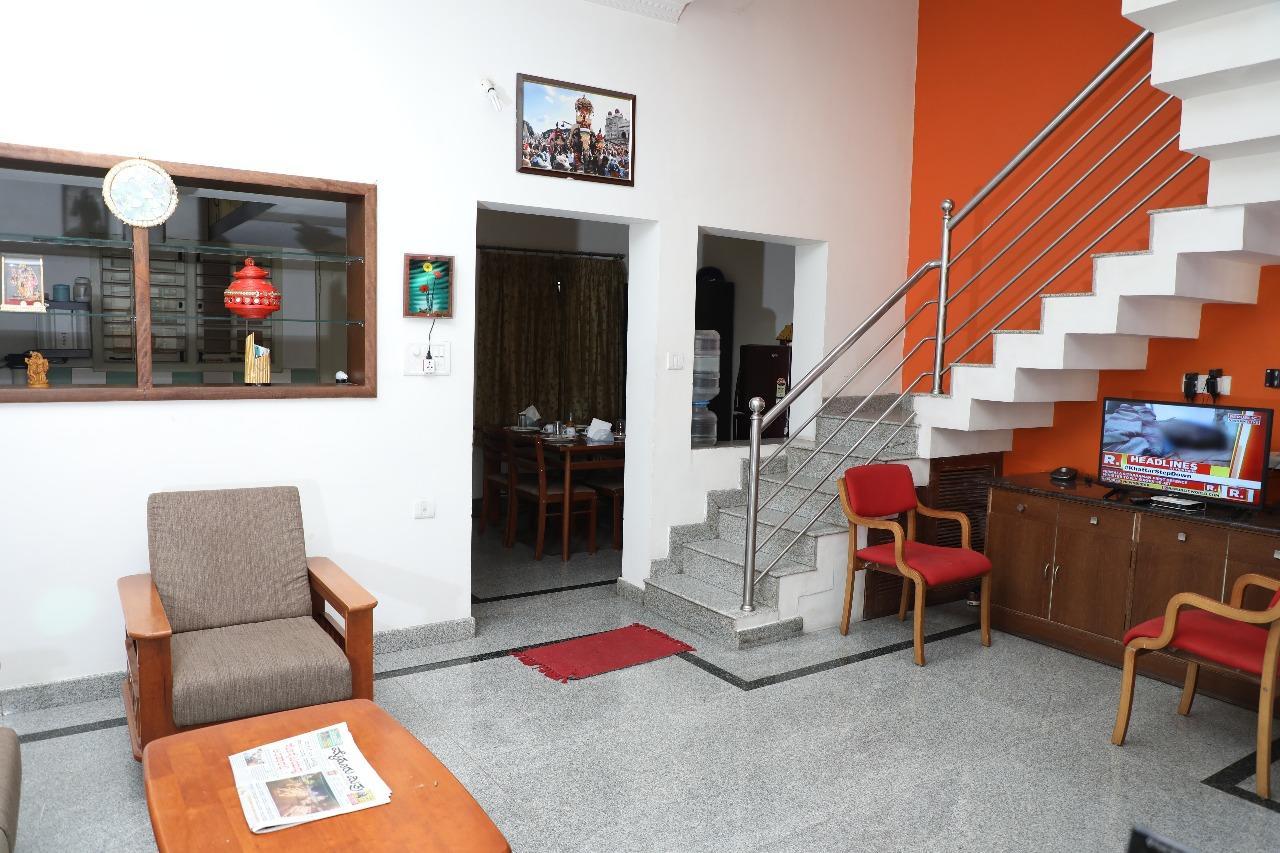 Hotel Queens Comfort Mysore Ngoại thất bức ảnh