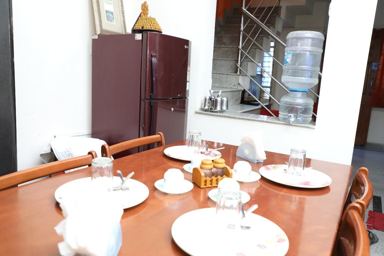 Hotel Queens Comfort Mysore Ngoại thất bức ảnh
